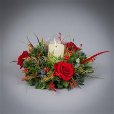 The Cosy Christmas Centrepiece