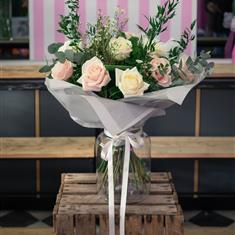 12 White and Pink Roses